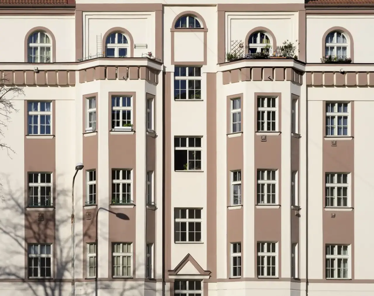 Praha 8, Hybešova