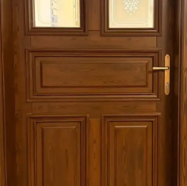 Gefladerte Türen