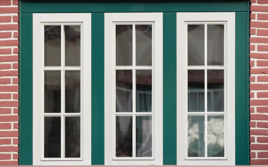 Praha 6, Spojená