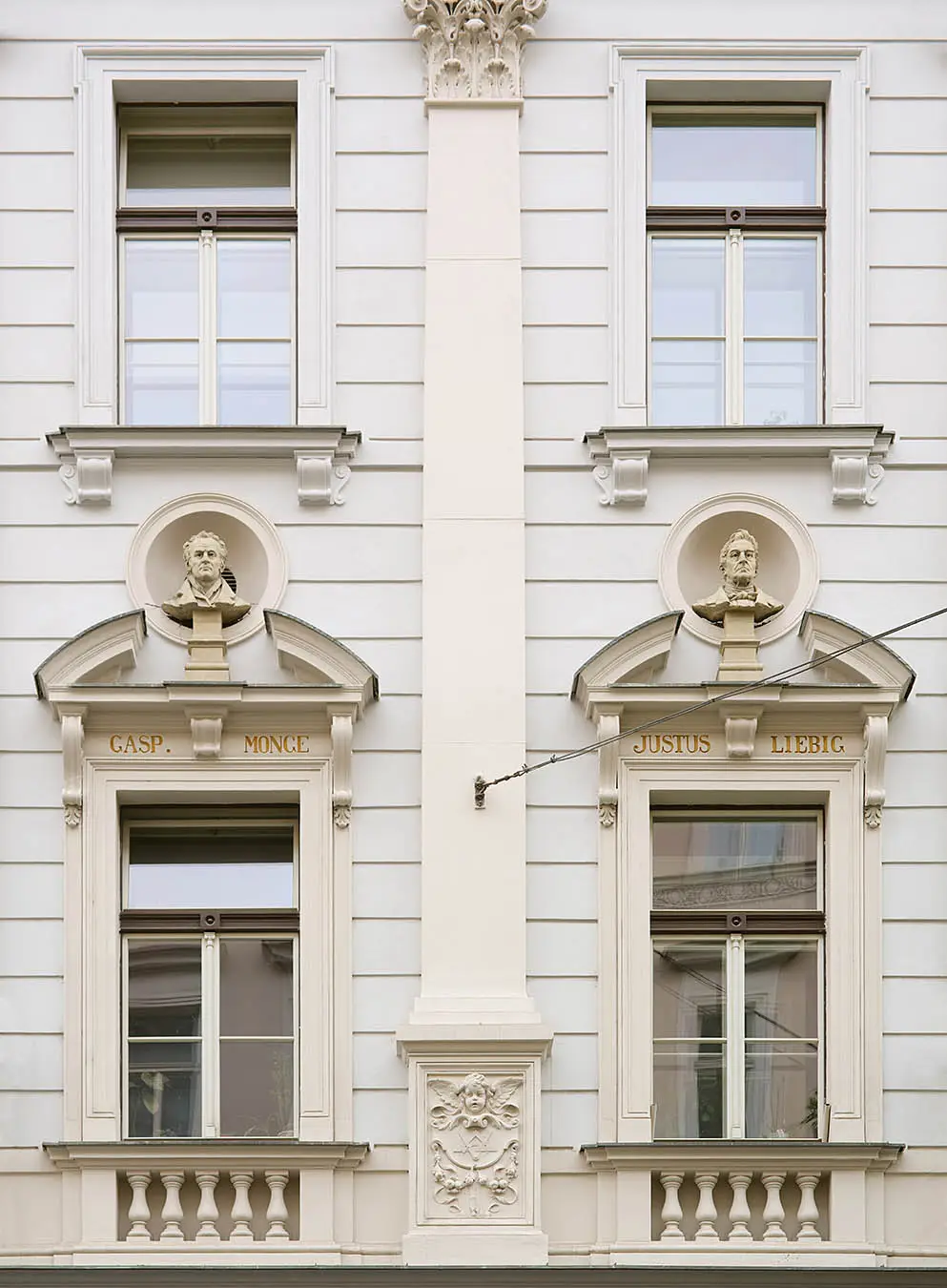 Praha 5, Gymnázium Zborovská